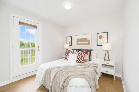 Photo 31 at #89 - 15 Old Colony Road, Oak Ridges Lake Wilcox, Richmond Hill
