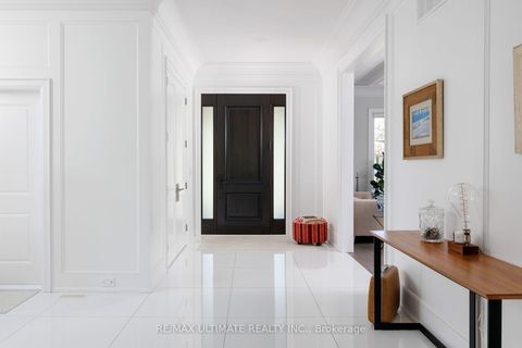 Photo 6 at 33 Dorsey Drive, Maple Leaf, Toronto