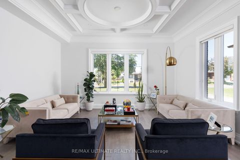 Photo 10 at 33 Dorsey Drive, Maple Leaf, Toronto