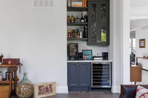 Photo 24 at 33 Dorsey Drive, Maple Leaf, Toronto