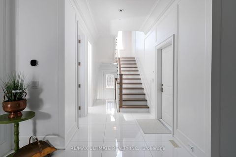 Photo 25 at 33 Dorsey Drive, Maple Leaf, Toronto