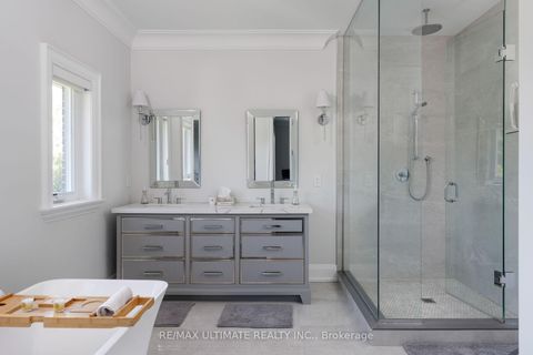 Photo 36 at 33 Dorsey Drive, Maple Leaf, Toronto