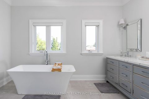 Photo 37 at 33 Dorsey Drive, Maple Leaf, Toronto