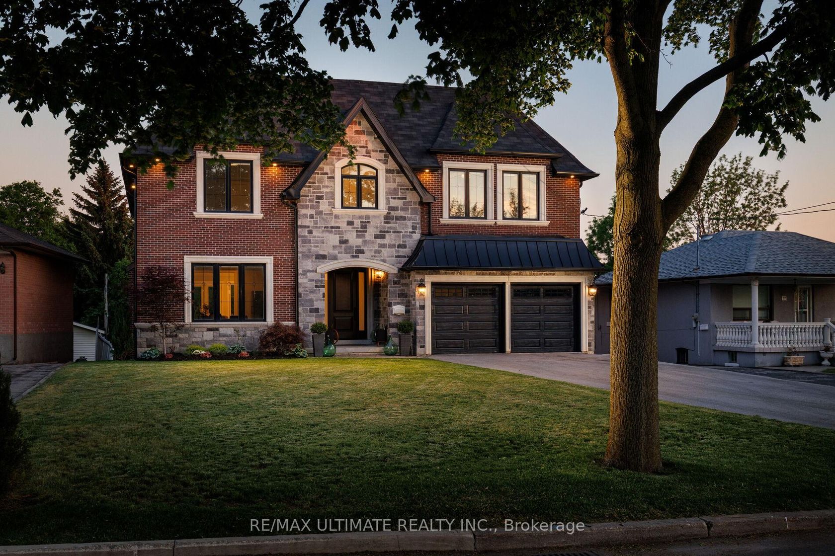 33 Dorsey Drive, Maple Leaf, Toronto photo number 2