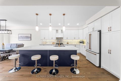 Photo 10 at 58 Stilton Avenue, Kleinburg, Vaughan