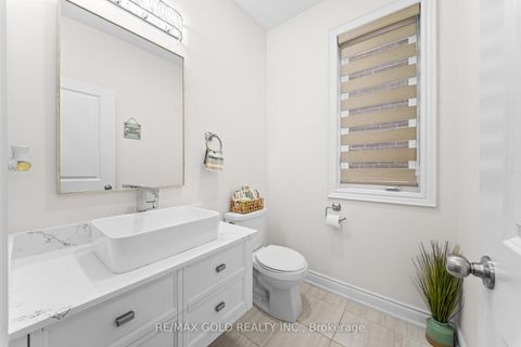 Photo 13 at 58 Stilton Avenue, Kleinburg, Vaughan