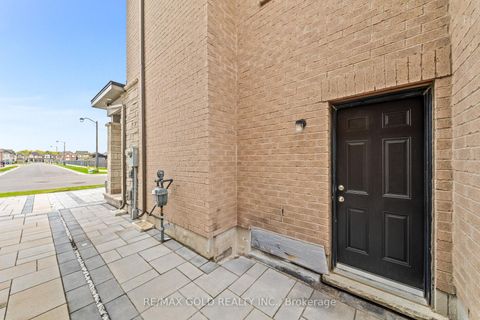 Photo 25 at 58 Stilton Avenue, Kleinburg, Vaughan