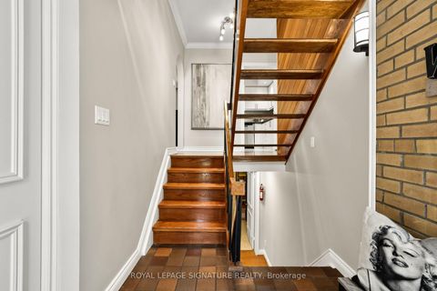 Photo 4 at 43 Sagebrush Lane, Donalda, Toronto