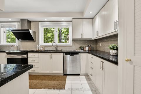 Photo 15 at 43 Sagebrush Lane, Donalda, Toronto