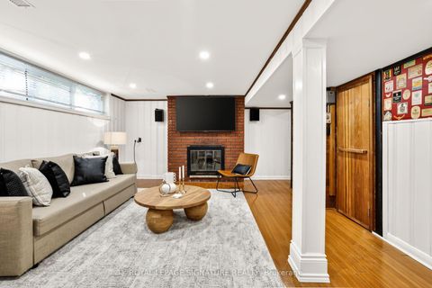 Photo 32 at 43 Sagebrush Lane, Donalda, Toronto