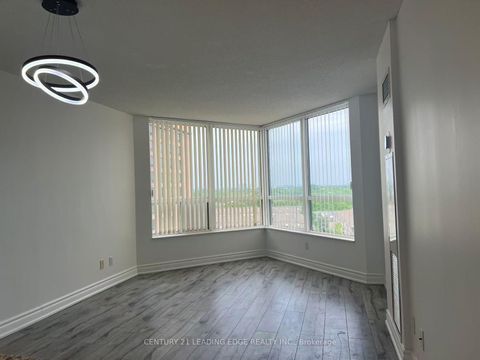 Photo 6 at 913 - 10 Northtown Way, Willowdale East, Toronto