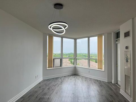Photo 8 at 913 - 10 Northtown Way, Willowdale East, Toronto