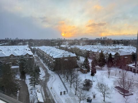 Photo 32 at 913 - 10 Northtown Way, Willowdale East, Toronto