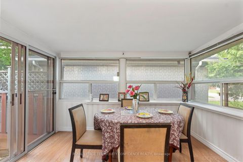 Photo 6 at 334 Moore Park Avenue, Newtonbrook West, Toronto