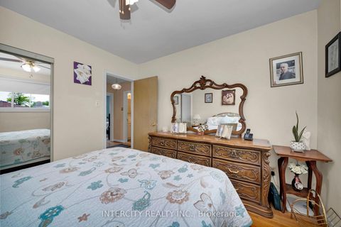 Photo 20 at 48 Goldsboro Road, Humber Summit, Toronto