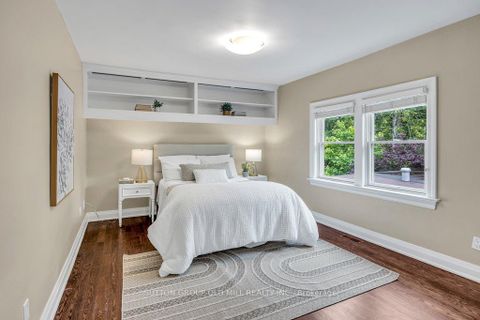 Photo 23 at 38 Edgemore Drive, Queensway, Toronto
