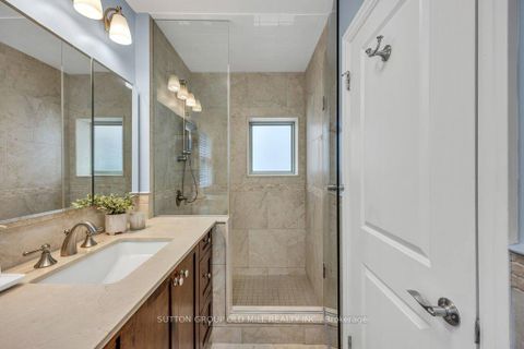 Photo 25 at 38 Edgemore Drive, Queensway, Toronto