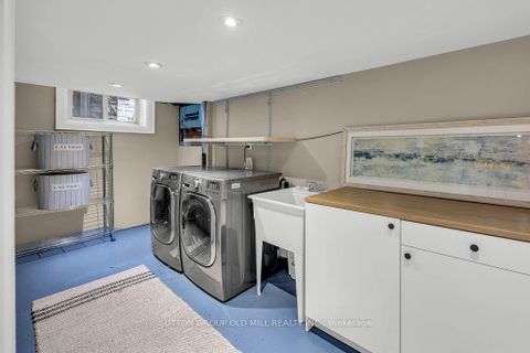 Photo 34 at 38 Edgemore Drive, Queensway, Toronto