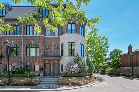 Photo 1 at 69 Lobo Mews, City Centre West, Toronto