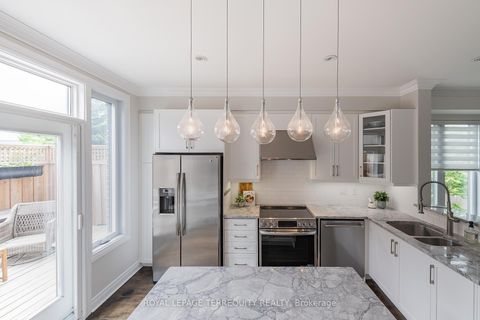 Photo 12 at 69 Lobo Mews, City Centre West, Toronto