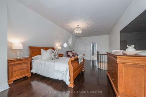 Photo 21 at 69 Lobo Mews, City Centre West, Toronto