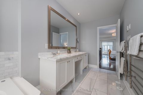 Photo 29 at 69 Lobo Mews, City Centre West, Toronto
