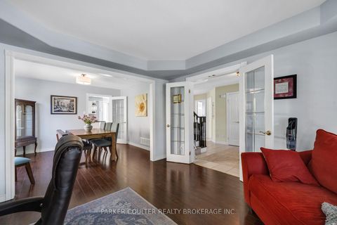 Photo 3 at 65 Miller Drive, Edgehill Drive, Barrie