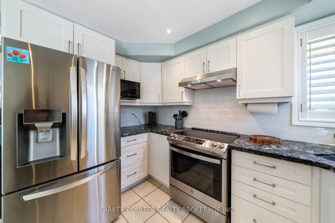 Photo 8 at 65 Miller Drive, Edgehill Drive, Barrie