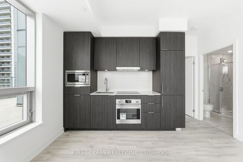 Photo 10 at S707 - 8 Olympic Garden Drive, Newtonbrook East, Toronto