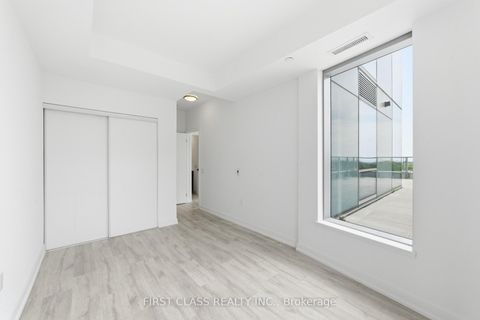 Photo 14 at S707 - 8 Olympic Garden Drive, Newtonbrook East, Toronto
