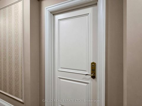 Photo 10 at 1407 - 9225 Jane Street N, Maple, Vaughan