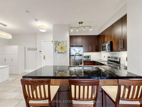 Photo 20 at 1407 - 9225 Jane Street N, Maple, Vaughan