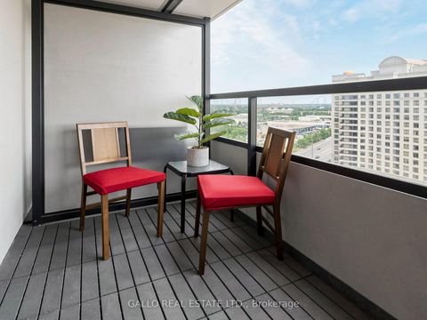 Photo 31 at 1407 - 9225 Jane Street N, Maple, Vaughan