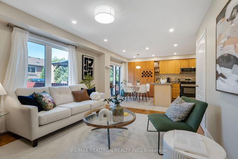 Photo 13 at 14 Pinoak Street, Rouge E11, Toronto