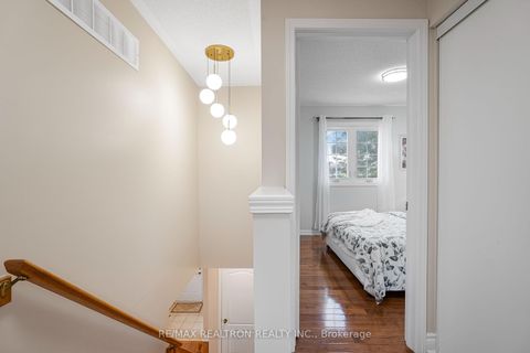 Photo 18 at 14 Pinoak Street, Rouge E11, Toronto