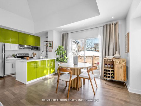 Photo 8 at 319 Wychwood Avenue, Cedarvale, Toronto