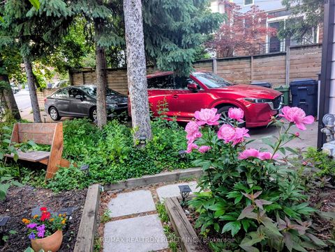 Photo 31 at 319 Wychwood Avenue, Cedarvale, Toronto