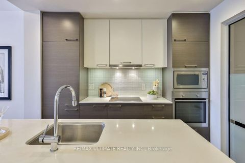Photo 8 at 711 - 55 Front Street E, Waterfront Communities C8, Toronto