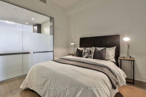 Photo 11 at 711 - 55 Front Street E, Waterfront Communities C8, Toronto