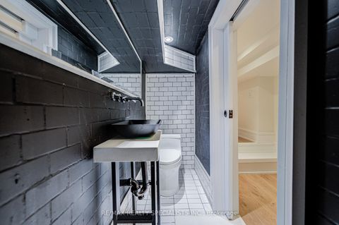 Photo 32 at 10 Saunders Avenue, Roncesvalles, Toronto