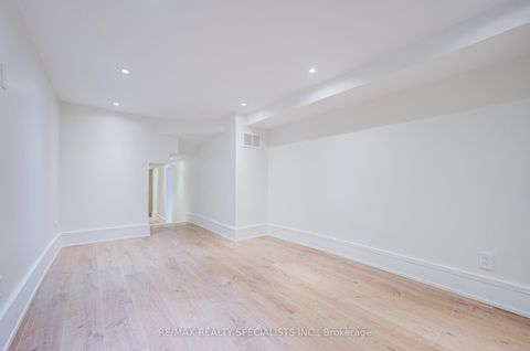 Photo 34 at 10 Saunders Avenue, Roncesvalles, Toronto