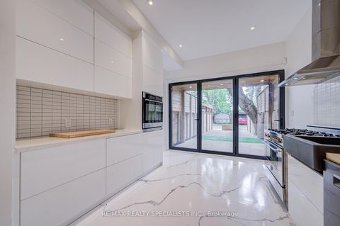 Photo 35 at 10 Saunders Avenue, Roncesvalles, Toronto
