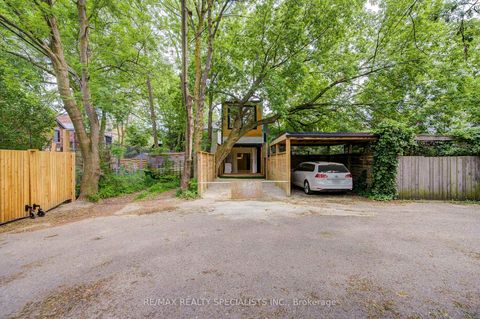 Photo 41 at 10 Saunders Avenue, Roncesvalles, Toronto