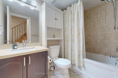 Photo 19 at 76 Hargrave Lane, York Mills, Toronto