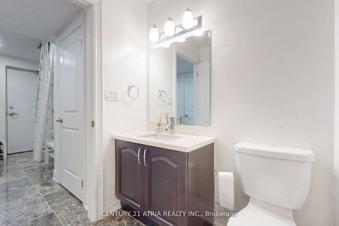 Photo 34 at 76 Hargrave Lane, York Mills, Toronto