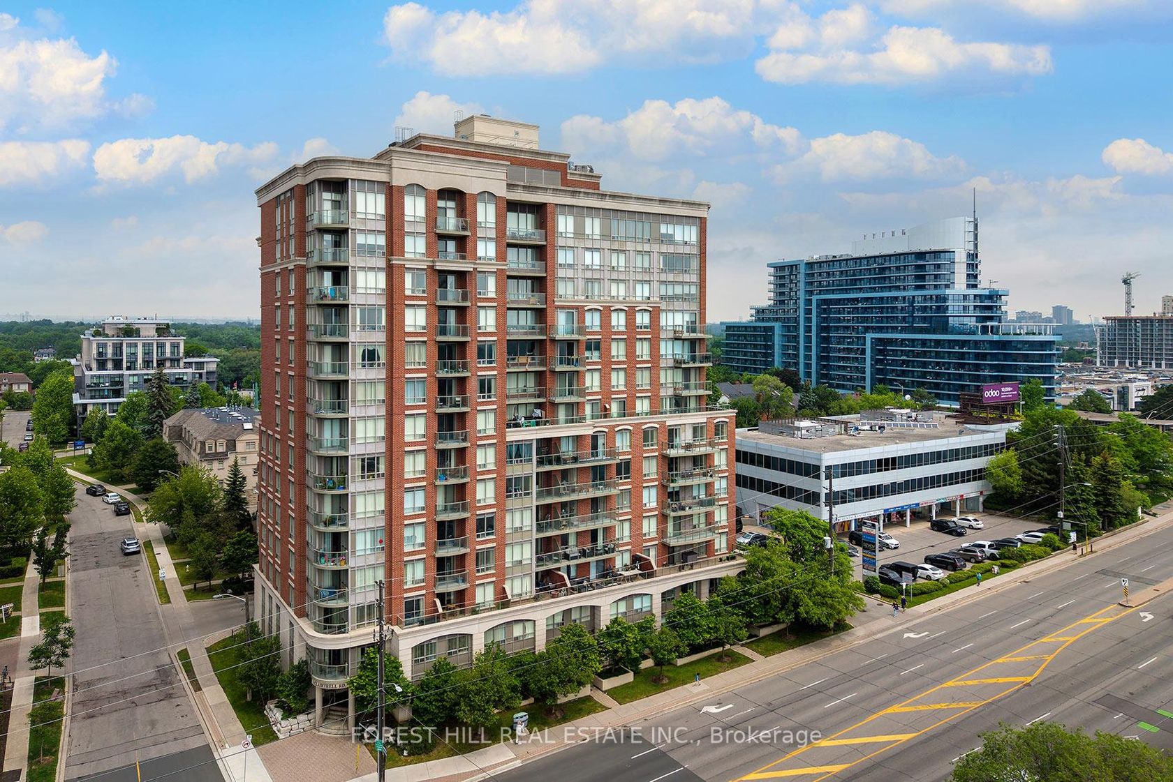 805 - 1 Clairtrell Road, Willowdale East, Toronto 