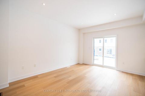 Photo 6 at 236 Prince William Way, Shore, Barrie