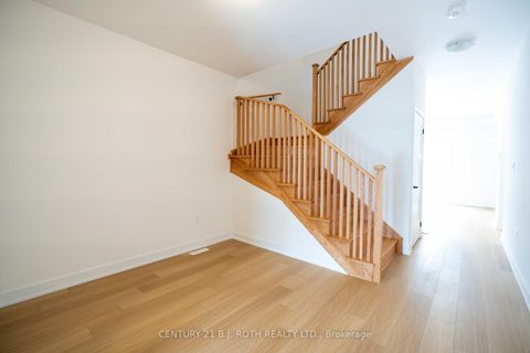 Photo 9 at 236 Prince William Way, Shore, Barrie