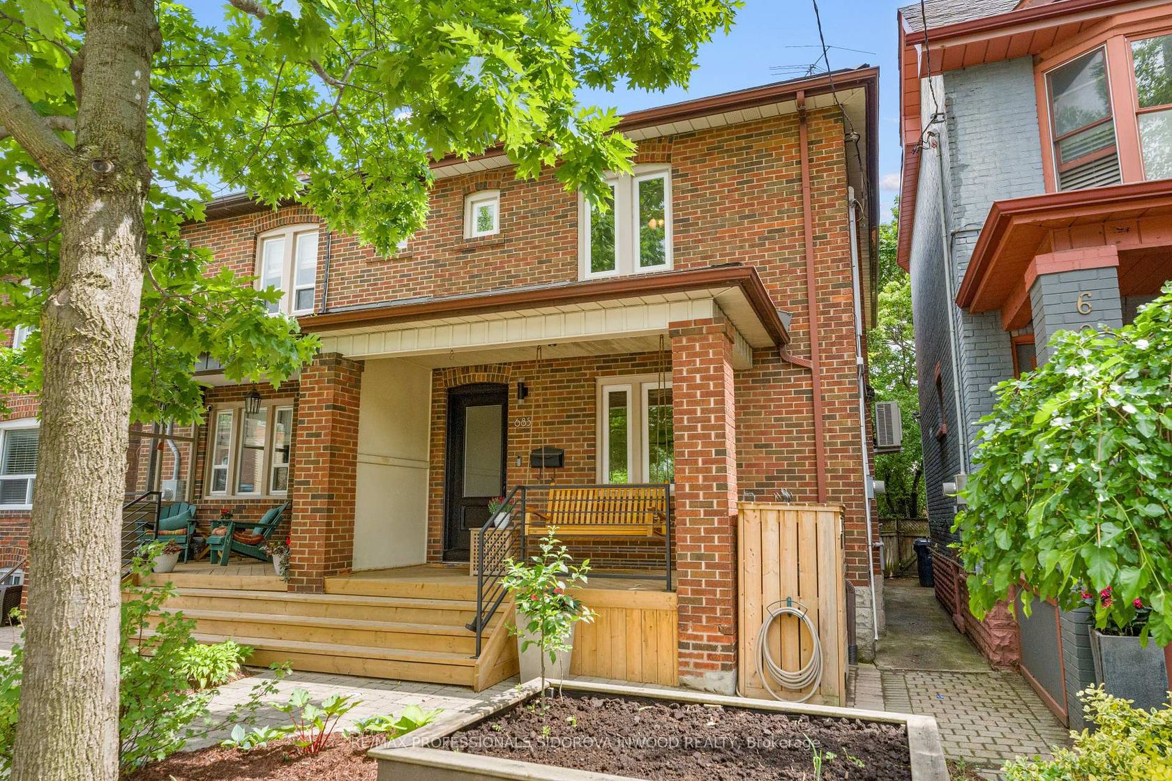 685 Annette Street, Bloor West Village, Toronto photo number 2