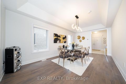Photo 6 at 114 Seguin Street, Oak Ridges, Richmond Hill